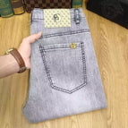 Gray / 28